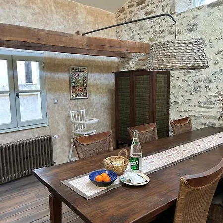 Maison D'or-vert : Atelier Of Medieval Goldsmith Сasa de vacaciones Villefranche-de-Rouergue
