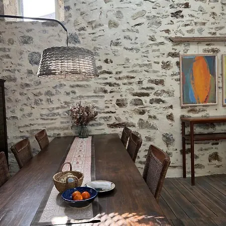 Maison D'or-vert : Atelier Of Medieval Goldsmith וילפראנש-דה-רוארג