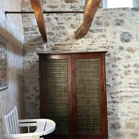 Maison D'or-vert : Atelier Of Medieval Goldsmith בית נופש *