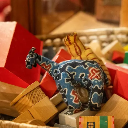 Maison D'or-vert : Atelier Of Medieval Goldsmith * Villefranche-de-Rouergue