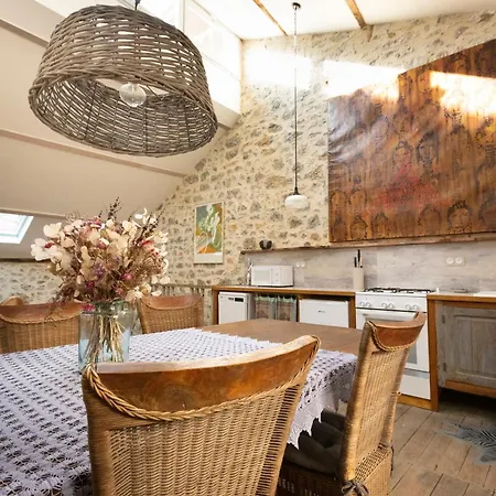 Сasa de vacaciones Maison D'or-vert : Atelier Of Medieval Goldsmith