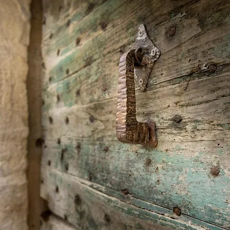 Casa vacanze Maison D'or-vert : Atelier Of Medieval Goldsmith *
