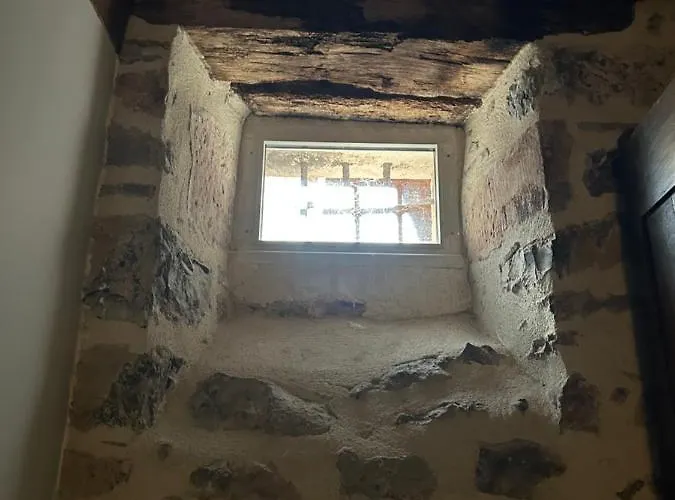 Maison D'or-vert : Atelier Of Medieval Goldsmith Villefranche-de-Rouergue