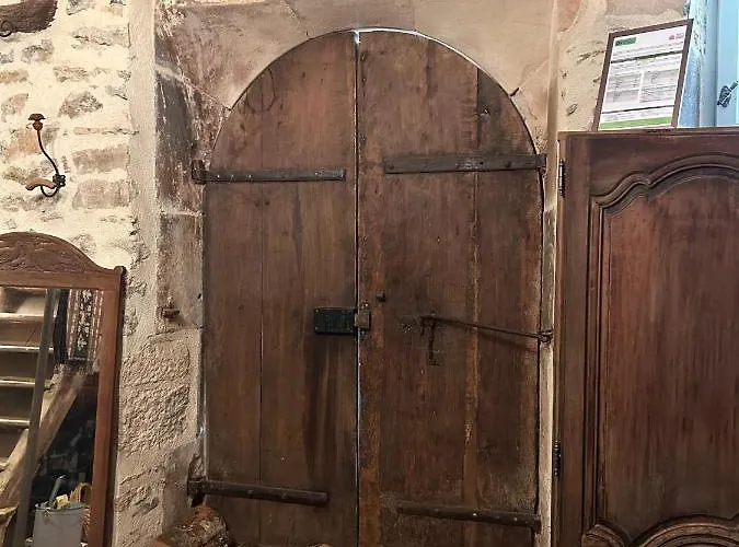 Maison D'or-vert : Atelier Of Medieval Goldsmith Villefranche-de-Rouergue