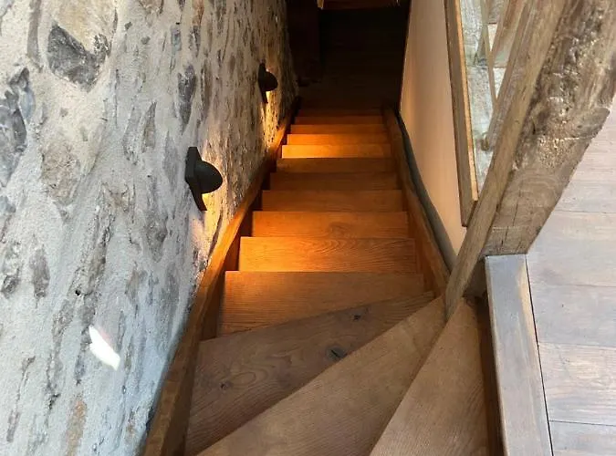 Maison D'or-vert : Atelier Of Medieval Goldsmith Hébergement de vacances