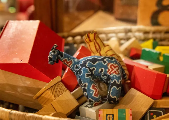 Maison D'or-vert : Atelier Of Medieval Goldsmith * Villefranche-de-Rouergue