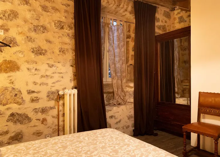 Maison D'or-vert : Atelier Of Medieval Goldsmith Hébergement de vacances