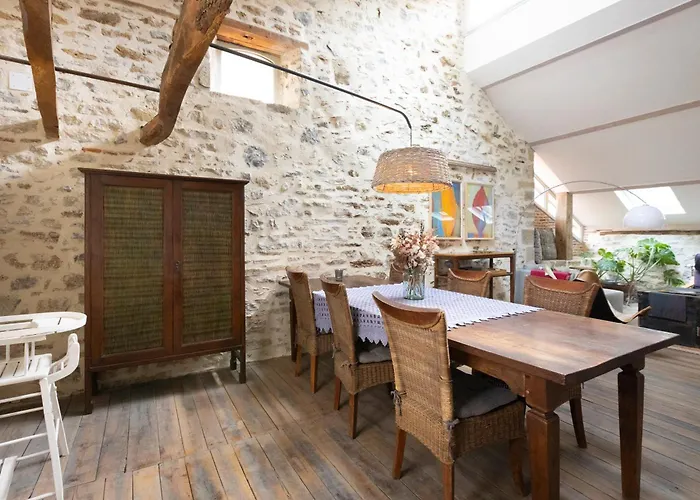 Maison D'or-vert : Atelier Of Medieval Goldsmith Hébergement de vacances